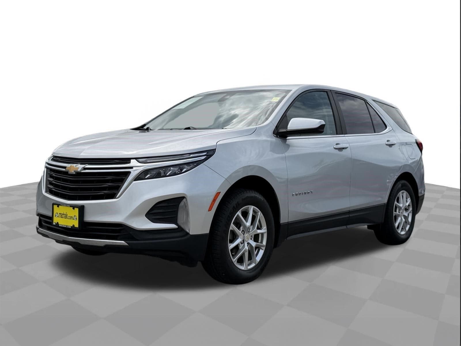 2022 Chevrolet Equinox LT — photo 1 of 29