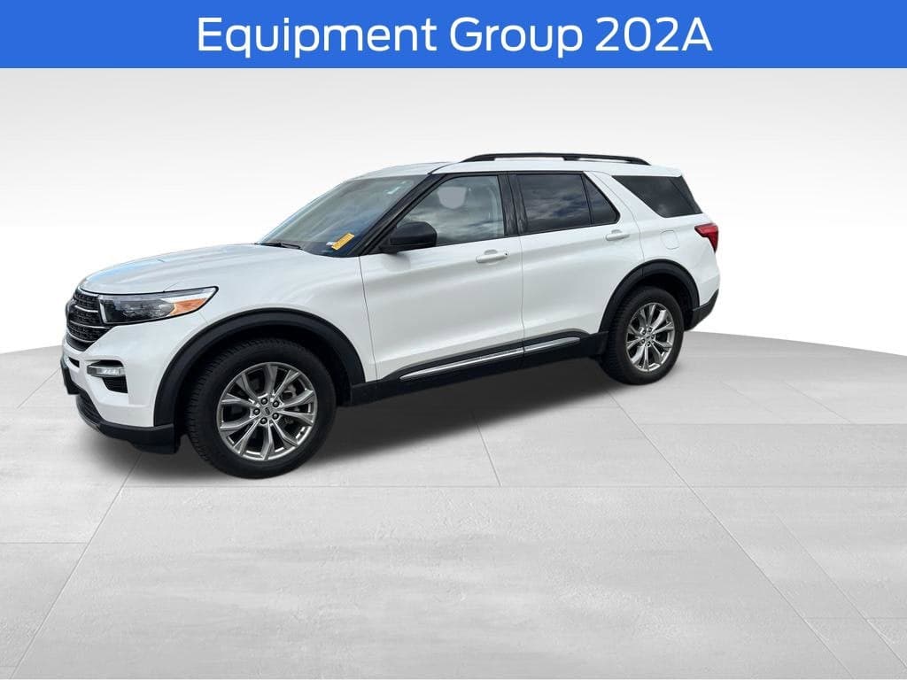 2022 Ford Explorer XLT — photo 1 of 5