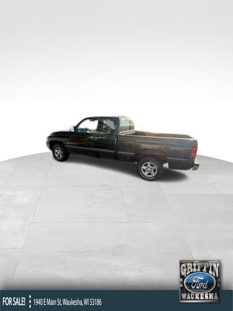1997 Dodge Ram 1500 Base — photo 1 of 3