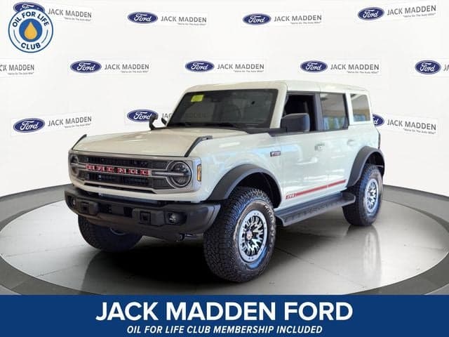 2026 Ford Bronco Outer Banks — photo 1 of 54