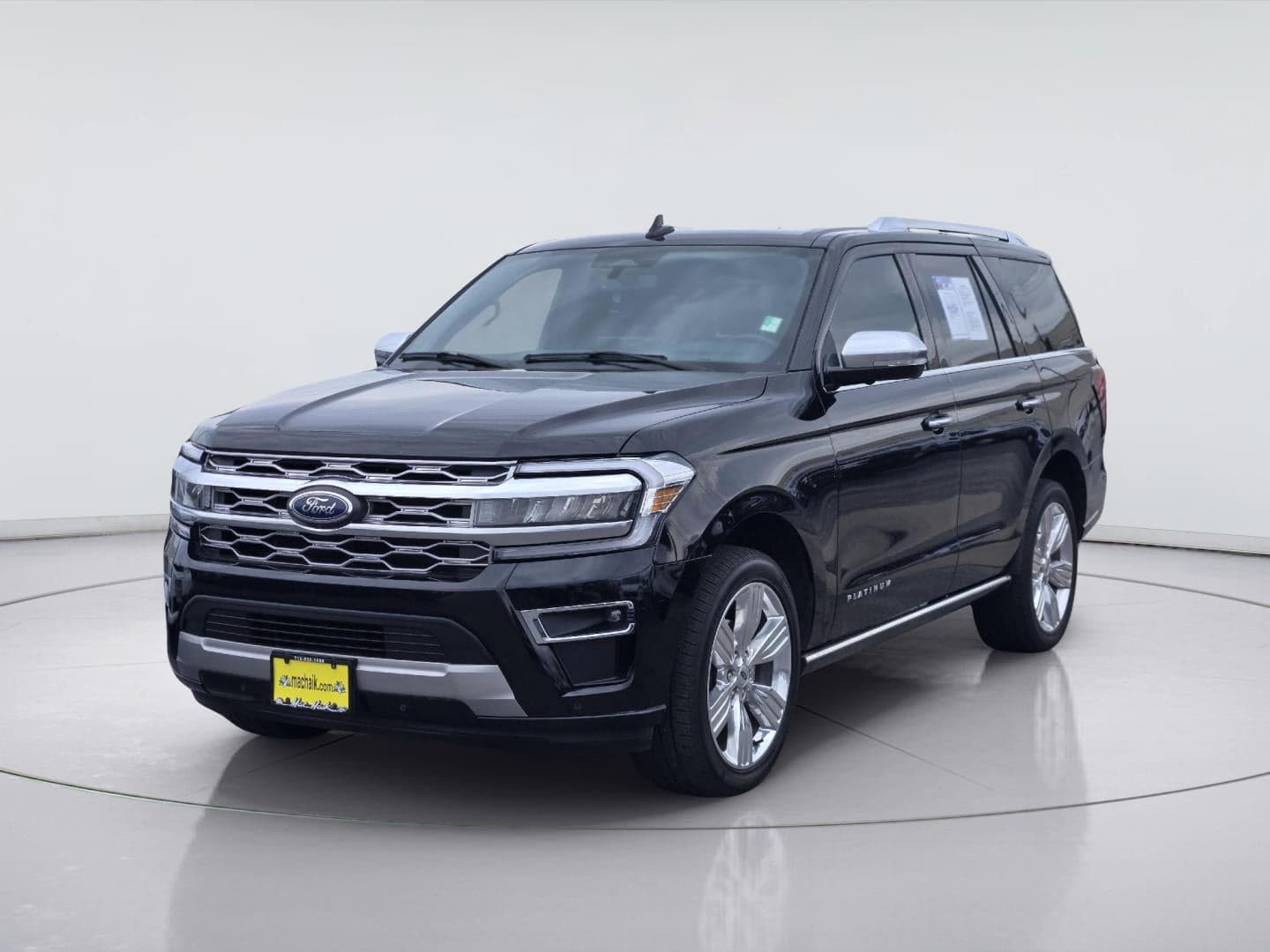 2022 Ford Expedition Platinum — photo 1 of 4