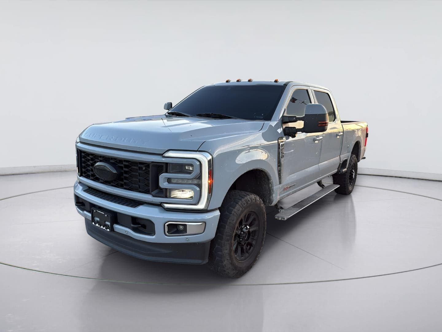 2024 Ford Super Duty F-250 SRW Platinum — photo 1 of 8