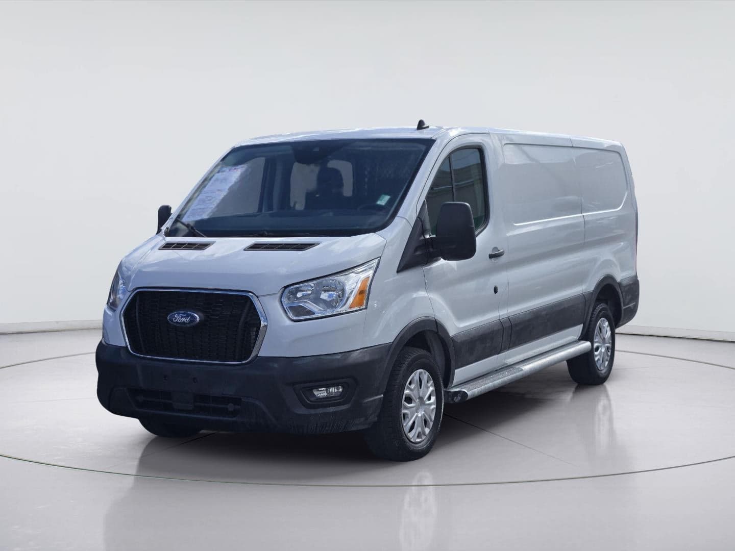 2022 Ford Transit 250 — photo 1 of 60