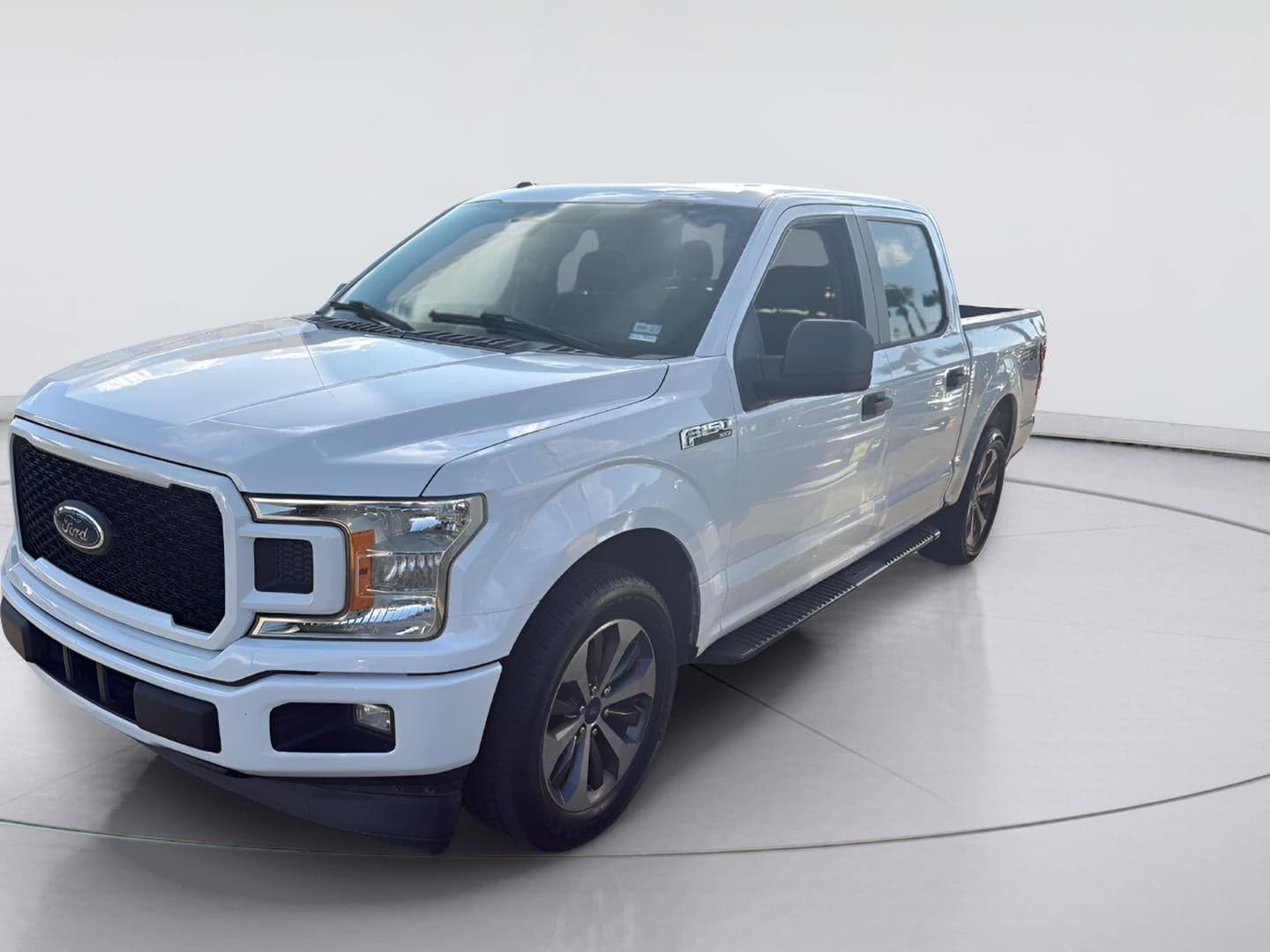 2019 Ford F-150 Base — photo 1 of 5