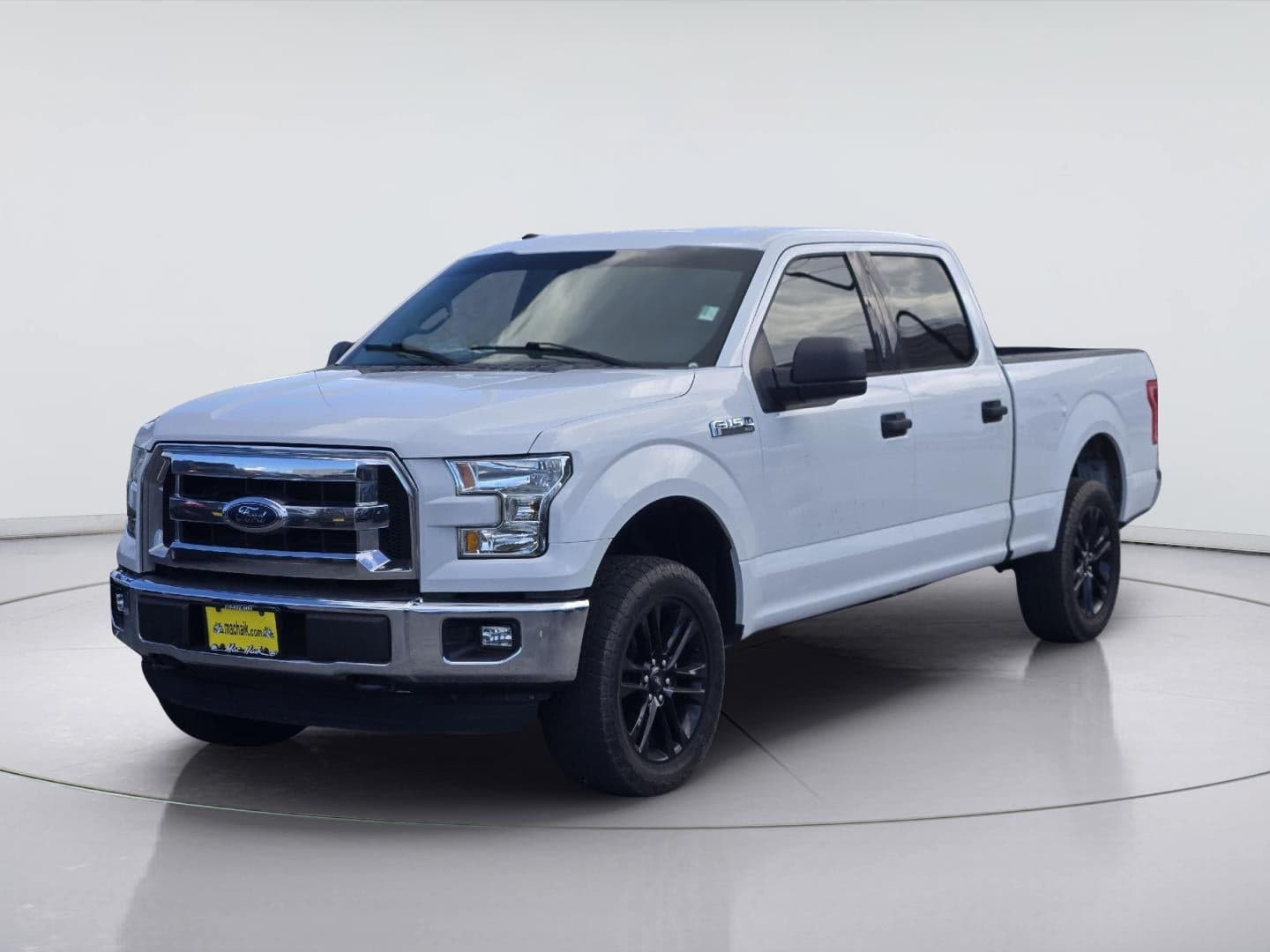2016 Ford F-150 Base — photo 1 of 33