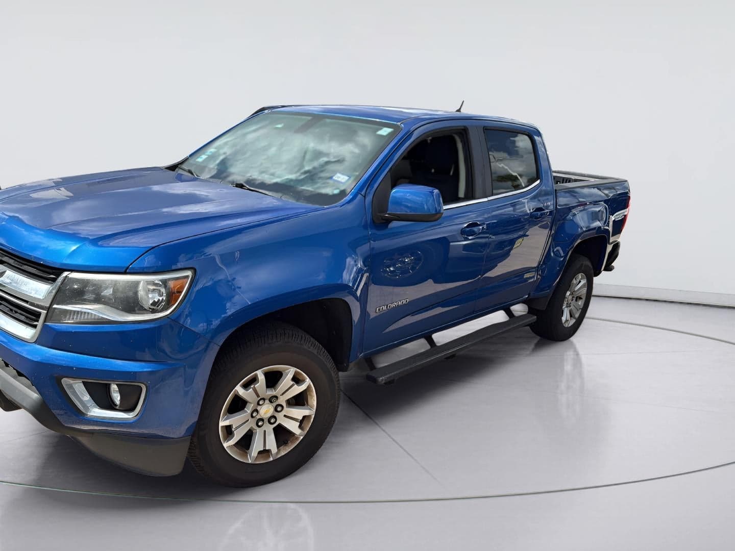 2019 Chevrolet Colorado 2WD LT — photo 1 of 7