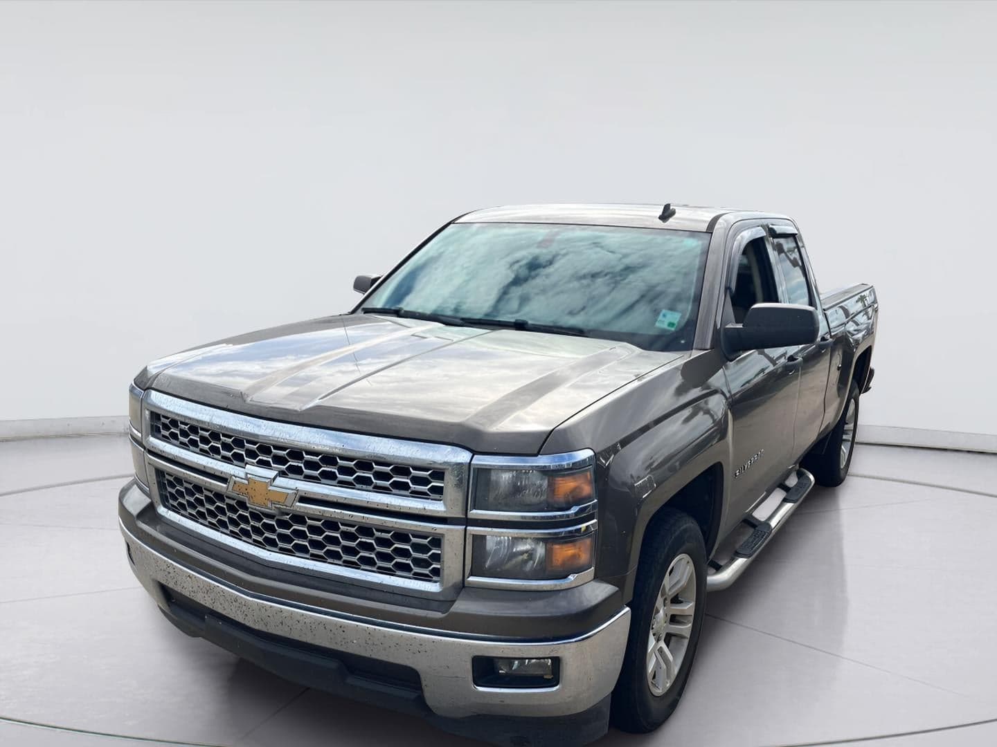 2014 Chevrolet Silverado 1500 LT — photo 1 of 9