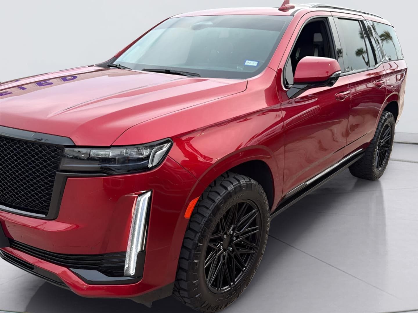 2024 Cadillac Escalade 4WD Sport Platinum — photo 1 of 10