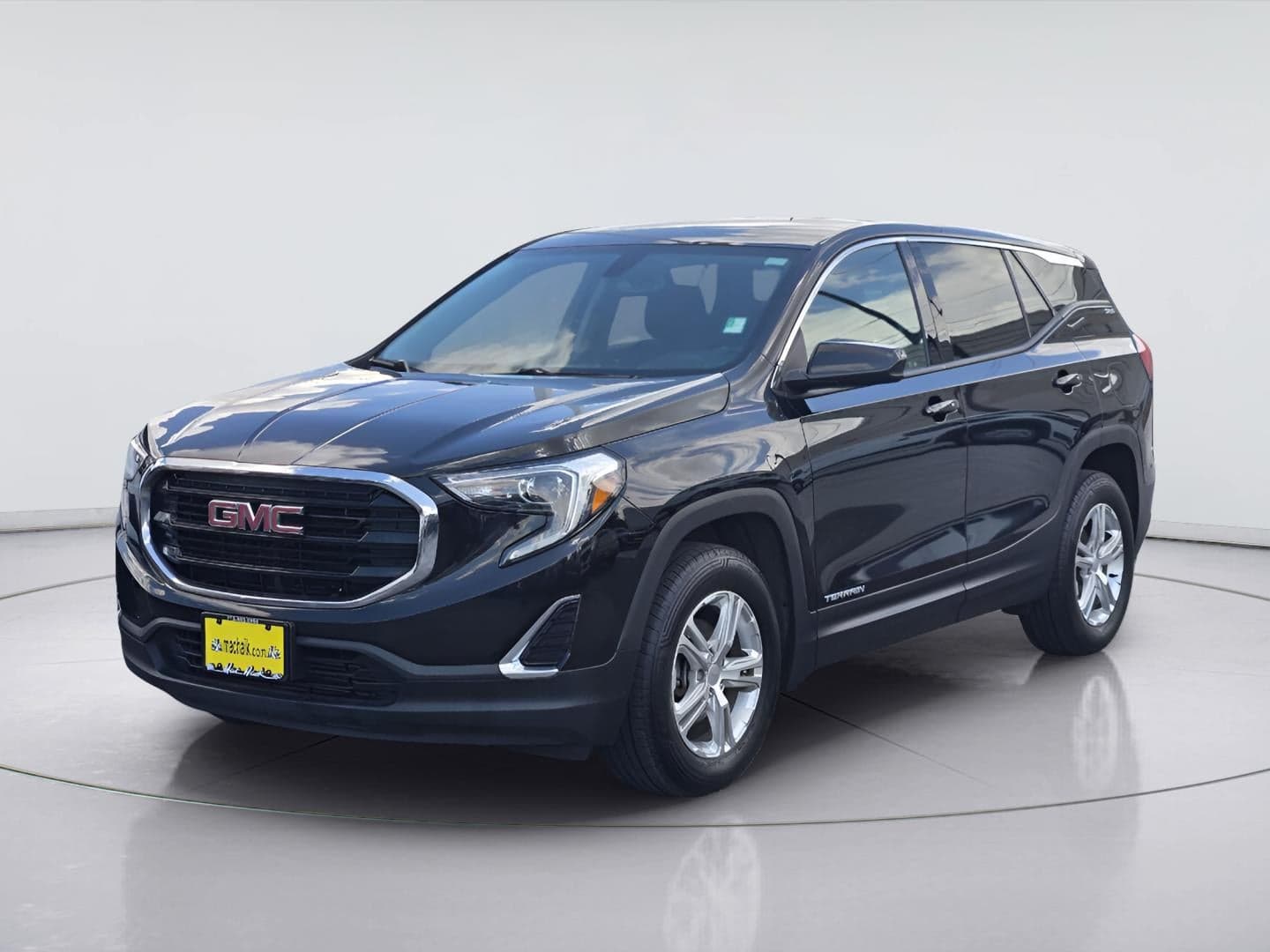 2019 GMC Terrain SLE — photo 1 of 32