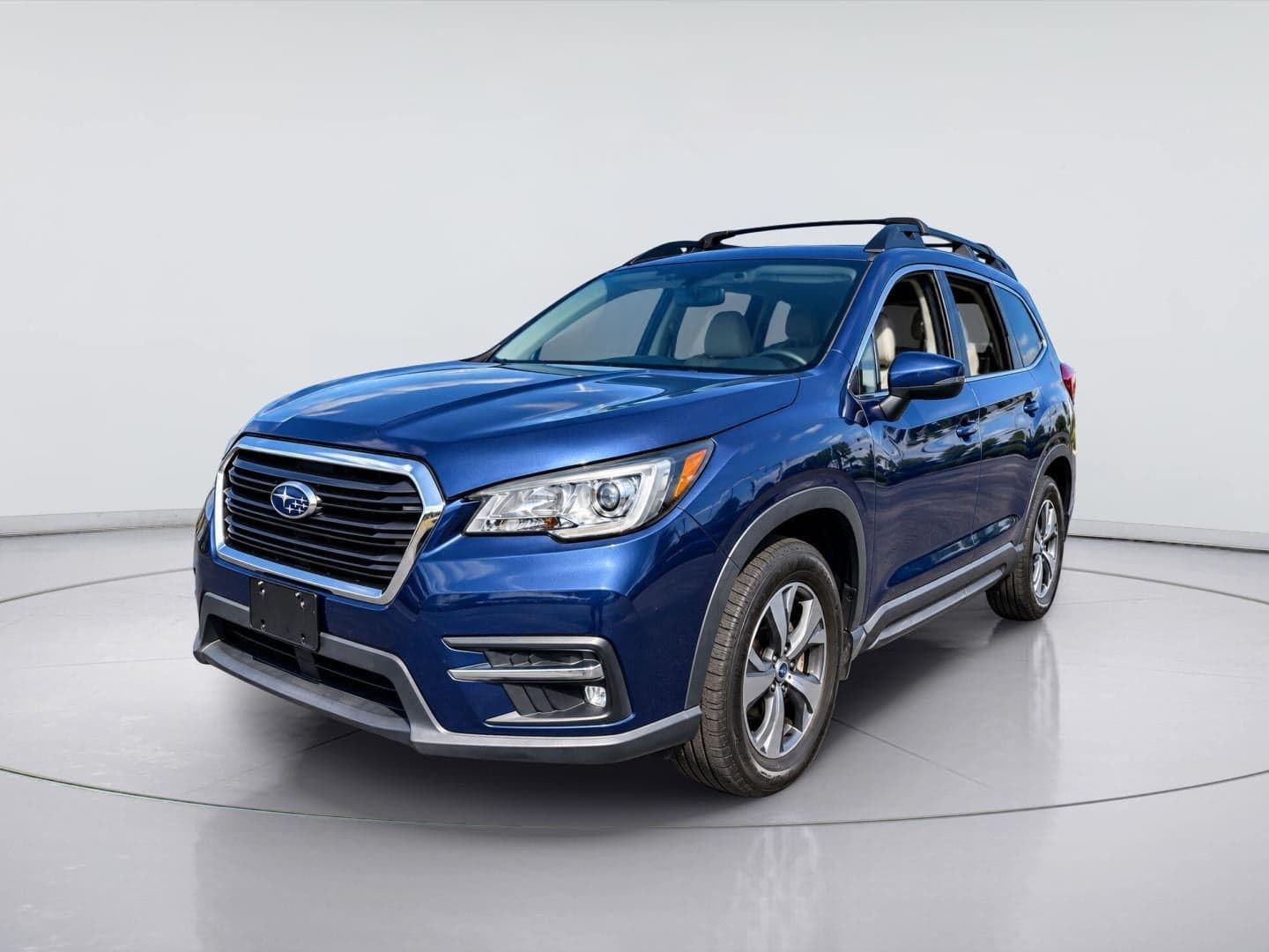 2020 Subaru Ascent Premium — photo 1 of 10