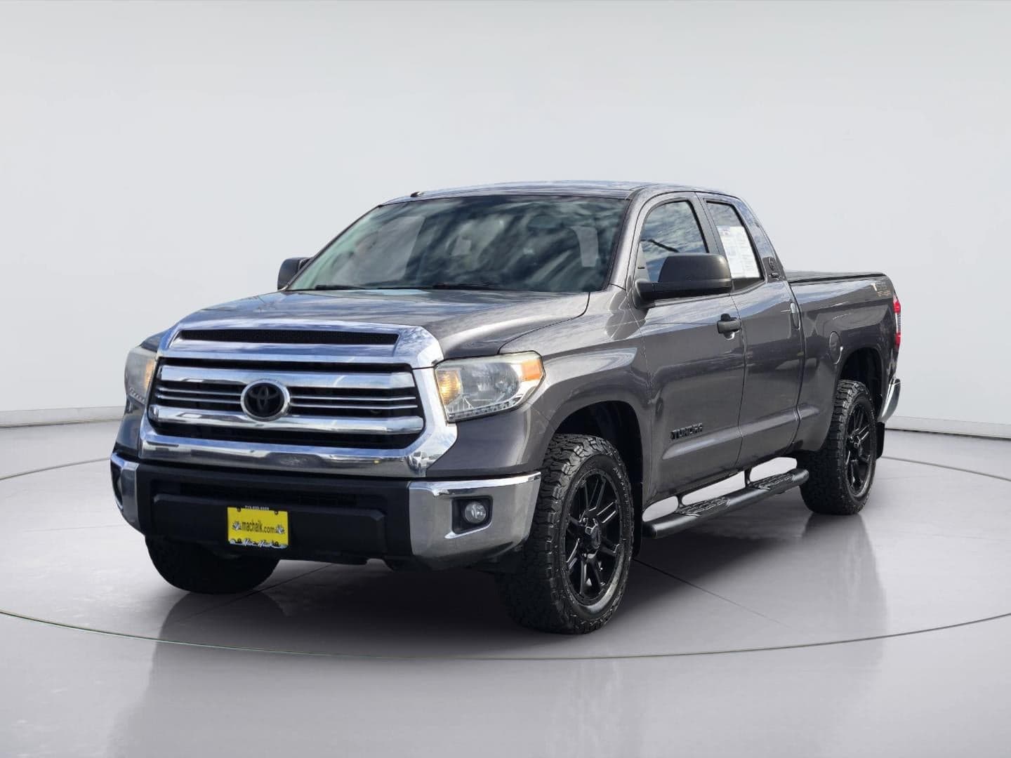 2017 Toyota Tundra 2WD SR5 — photo 1 of 5
