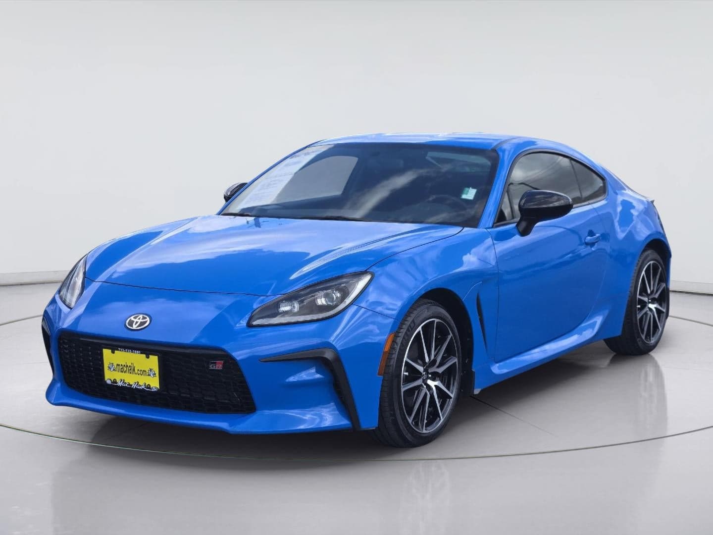 2024 Toyota GR86 Base — photo 1 of 5