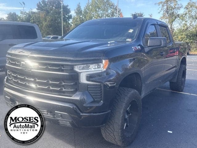 2022 Chevrolet Silverado 1500 RST — photo 1 of 5