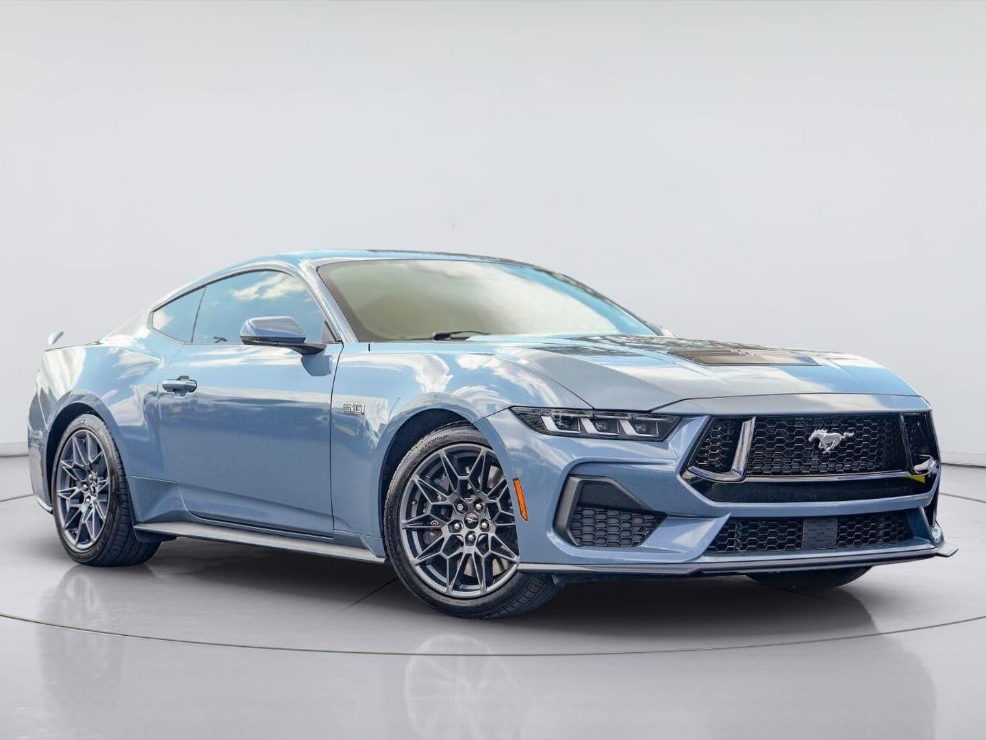 2024 Ford Mustang GT Premium — photo 1 of 5