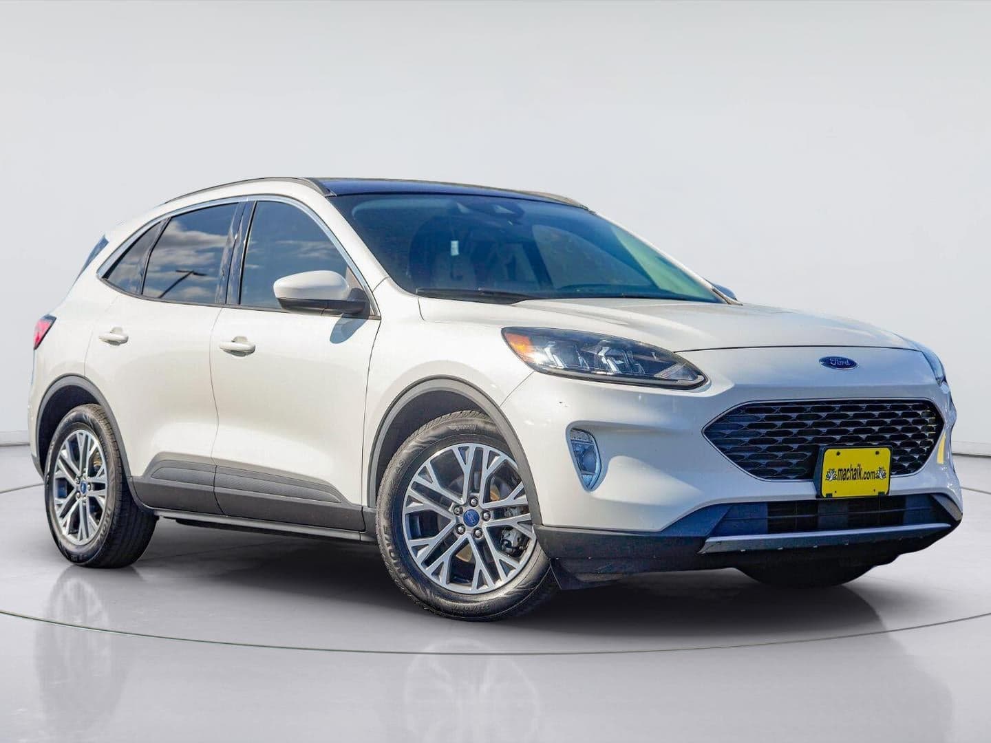 2022 Ford Escape SEL — photo 1 of 5