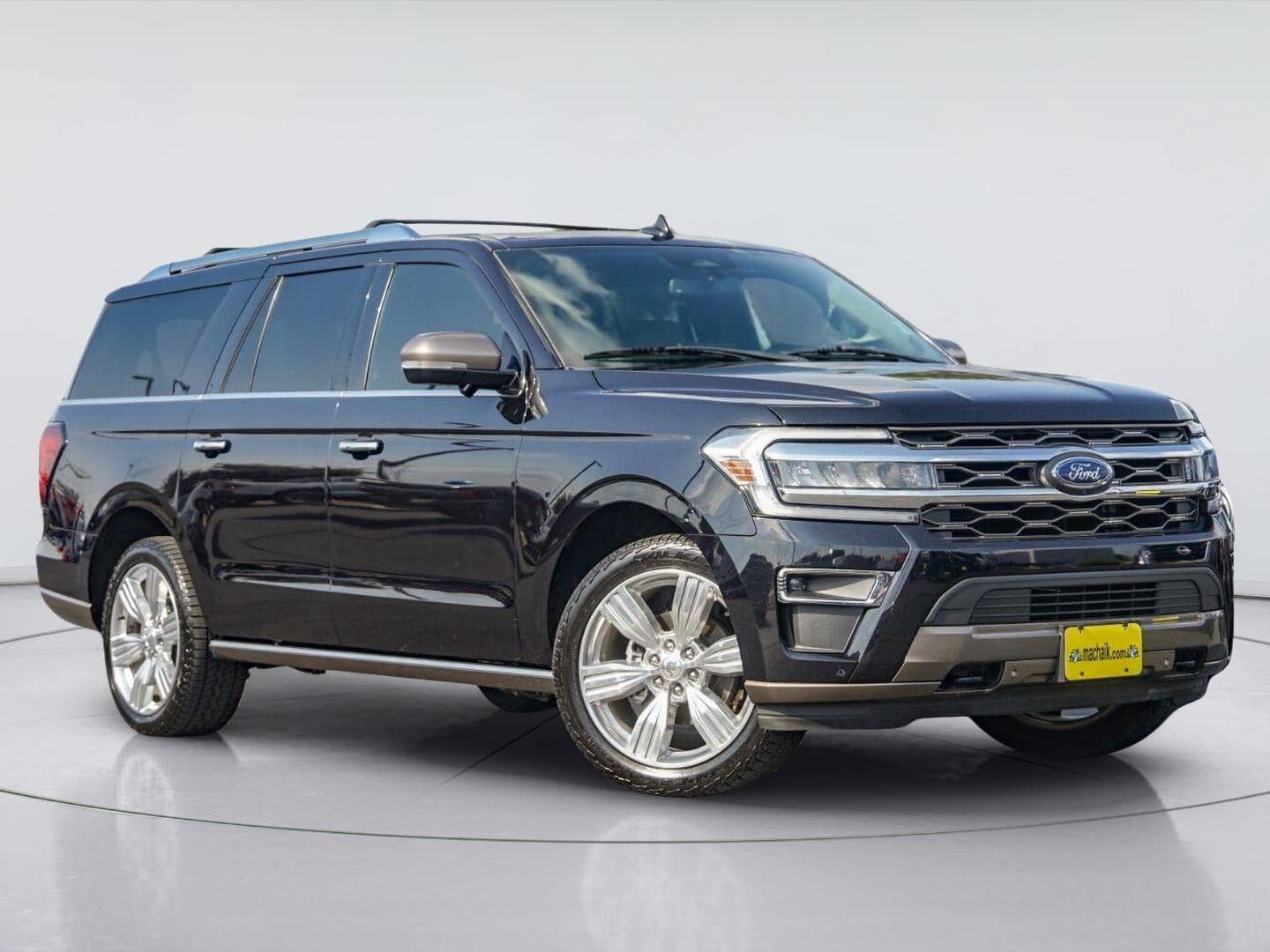 2022 Ford Expedition Max King Ranch — photo 1 of 34