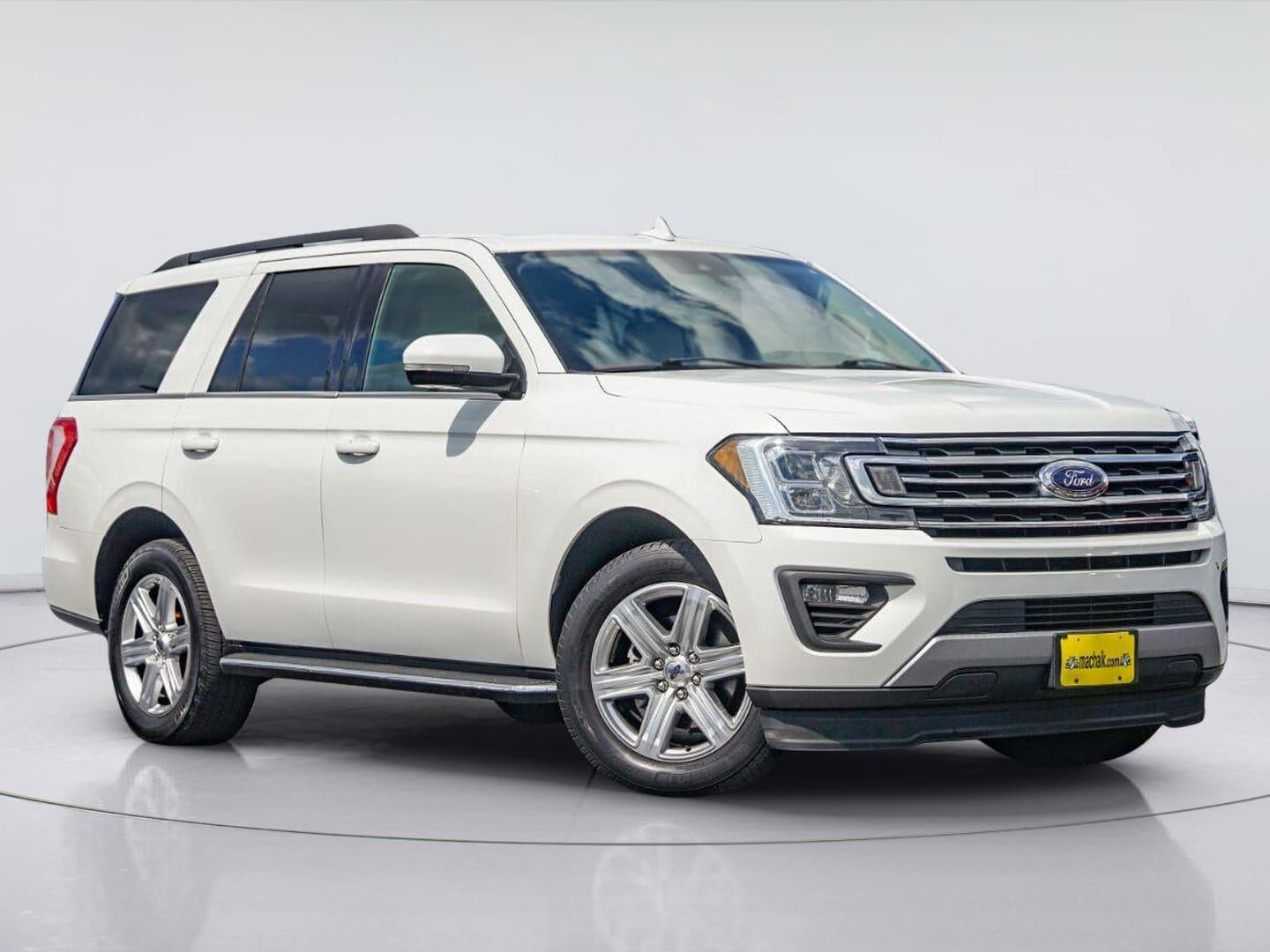 2020 Ford Expedition XLT — photo 1 of 34