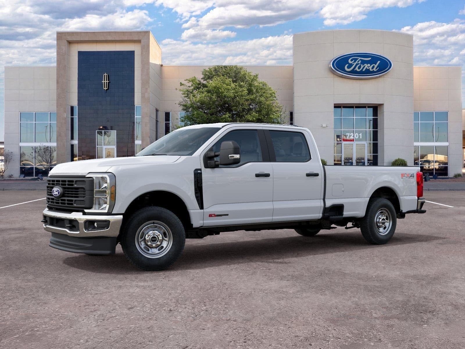2027 Ford Super Duty F-250 SRW XL — photo 1 of 5