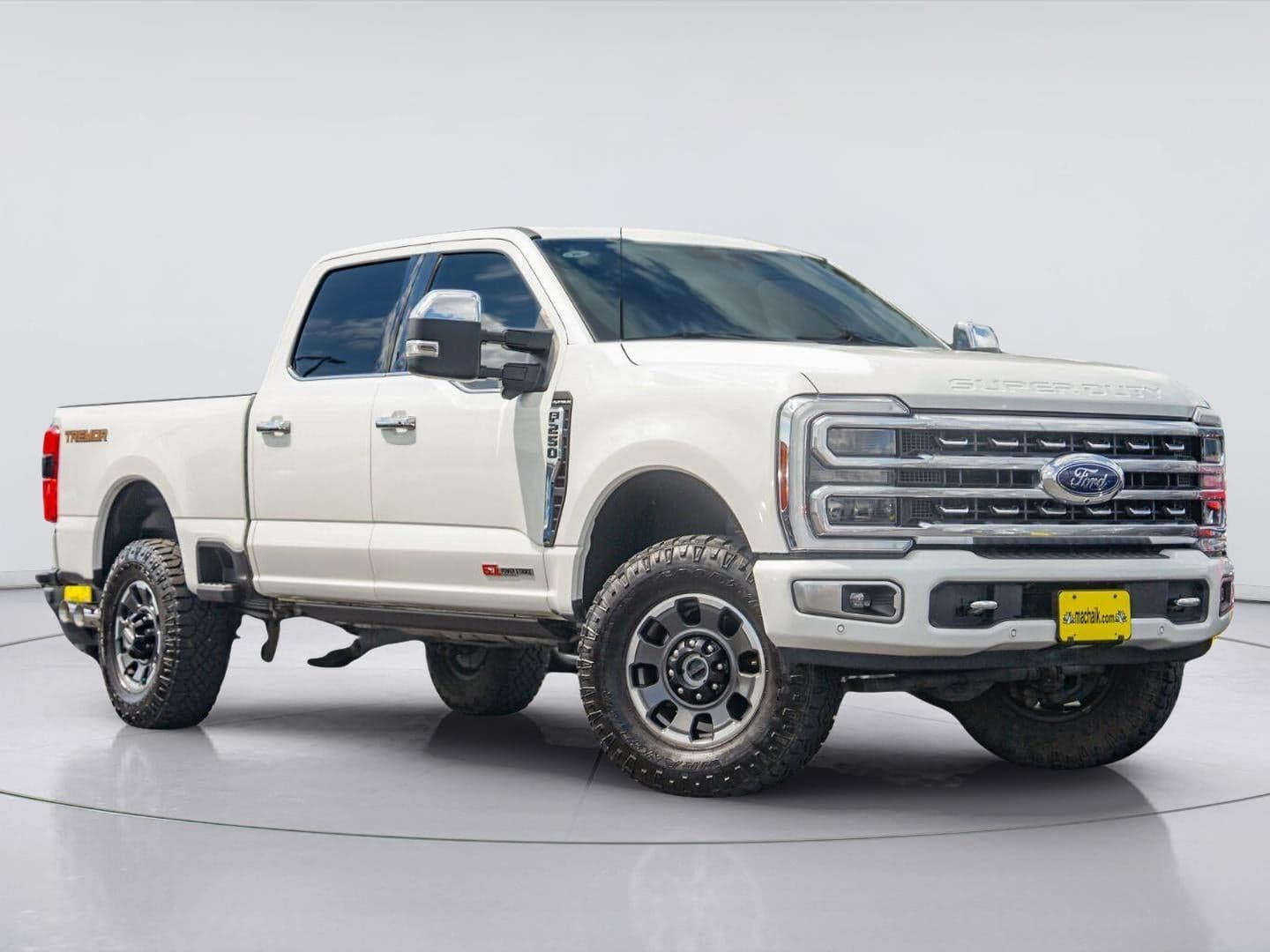 2024 Ford Super Duty F-250 SRW Platinum — photo 1 of 32