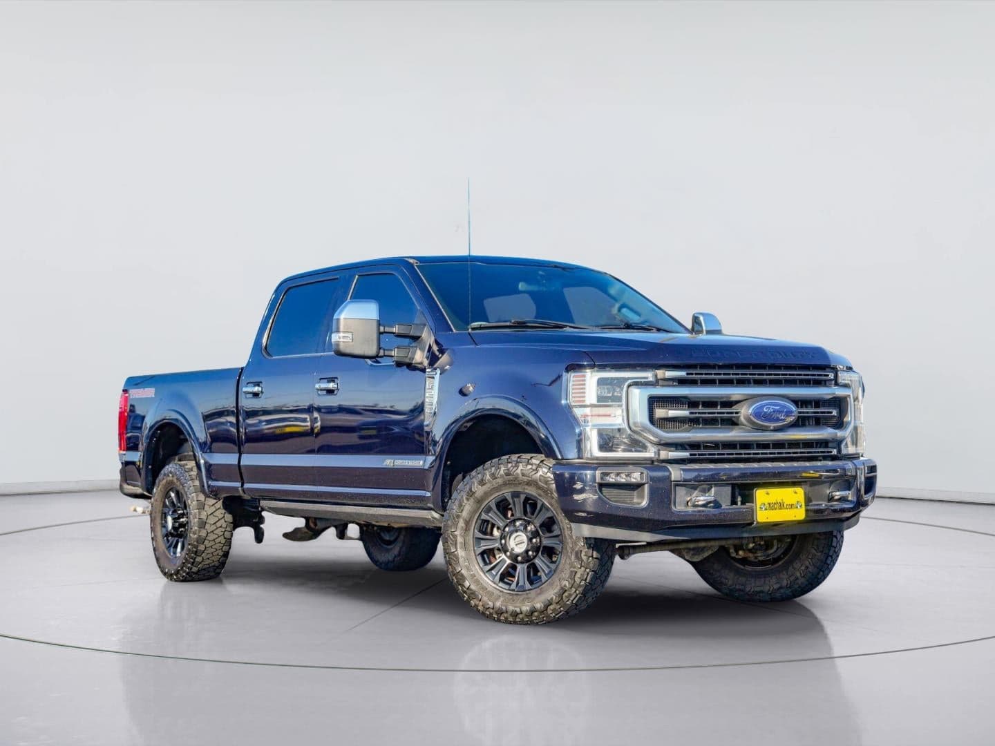 2021 Ford Super Duty F-250 SRW Platinum — photo 1 of 5