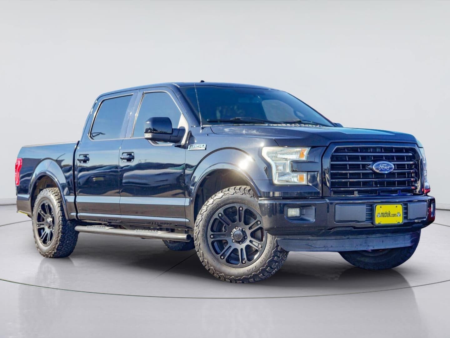2016 Ford F-150 Lariat — photo 1 of 5