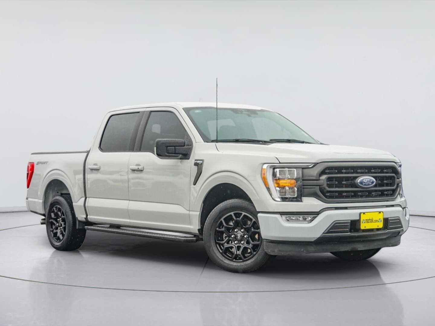 2023 Ford F-150 XLT — photo 1 of 31