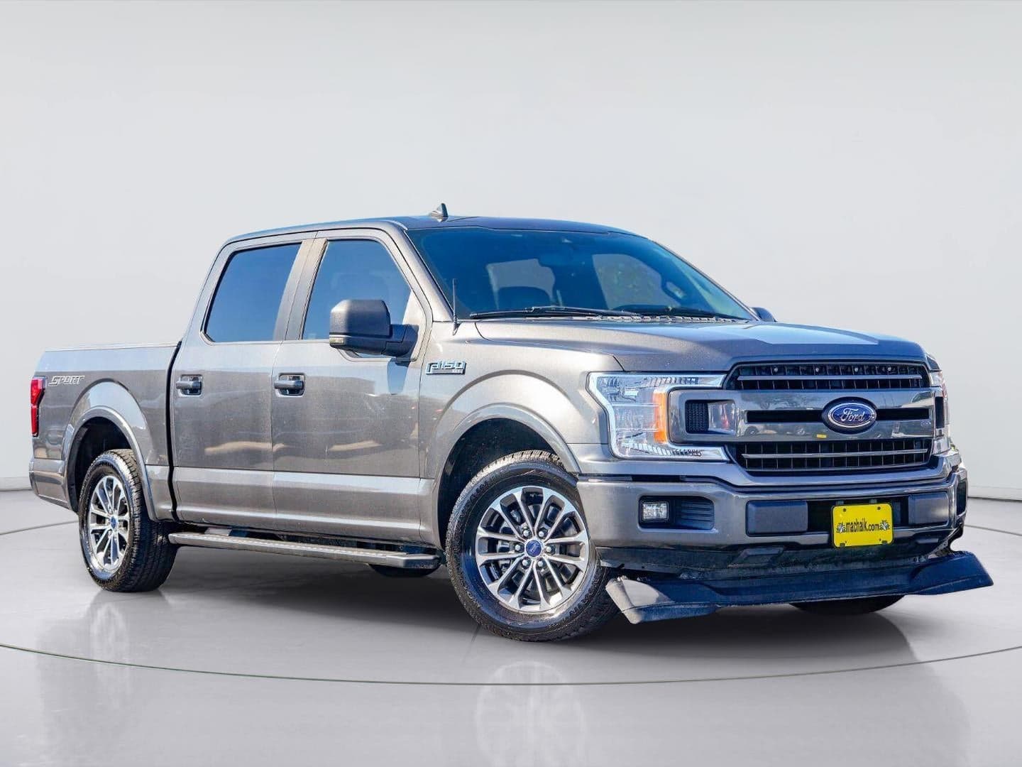 2019 Ford F-150 XLT — photo 1 of 31