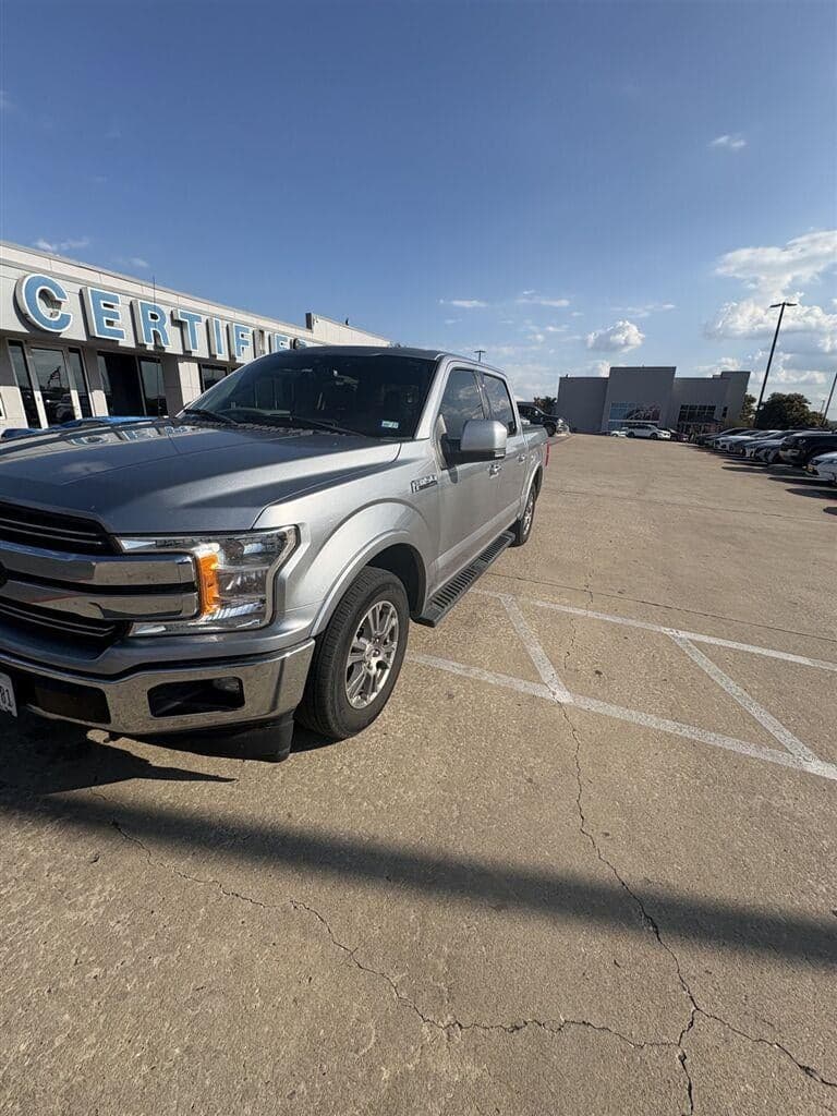 2020 Ford F-150 LARIAT — photo 1 of 2
