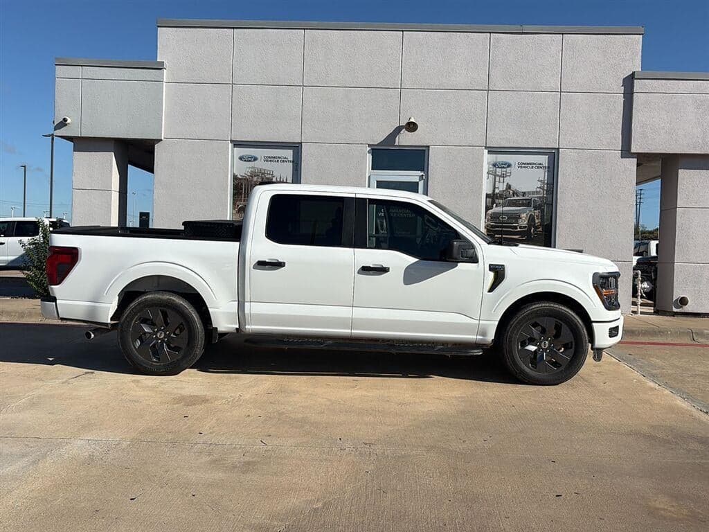 2025 Ford F-150 STX — photo 1 of 4
