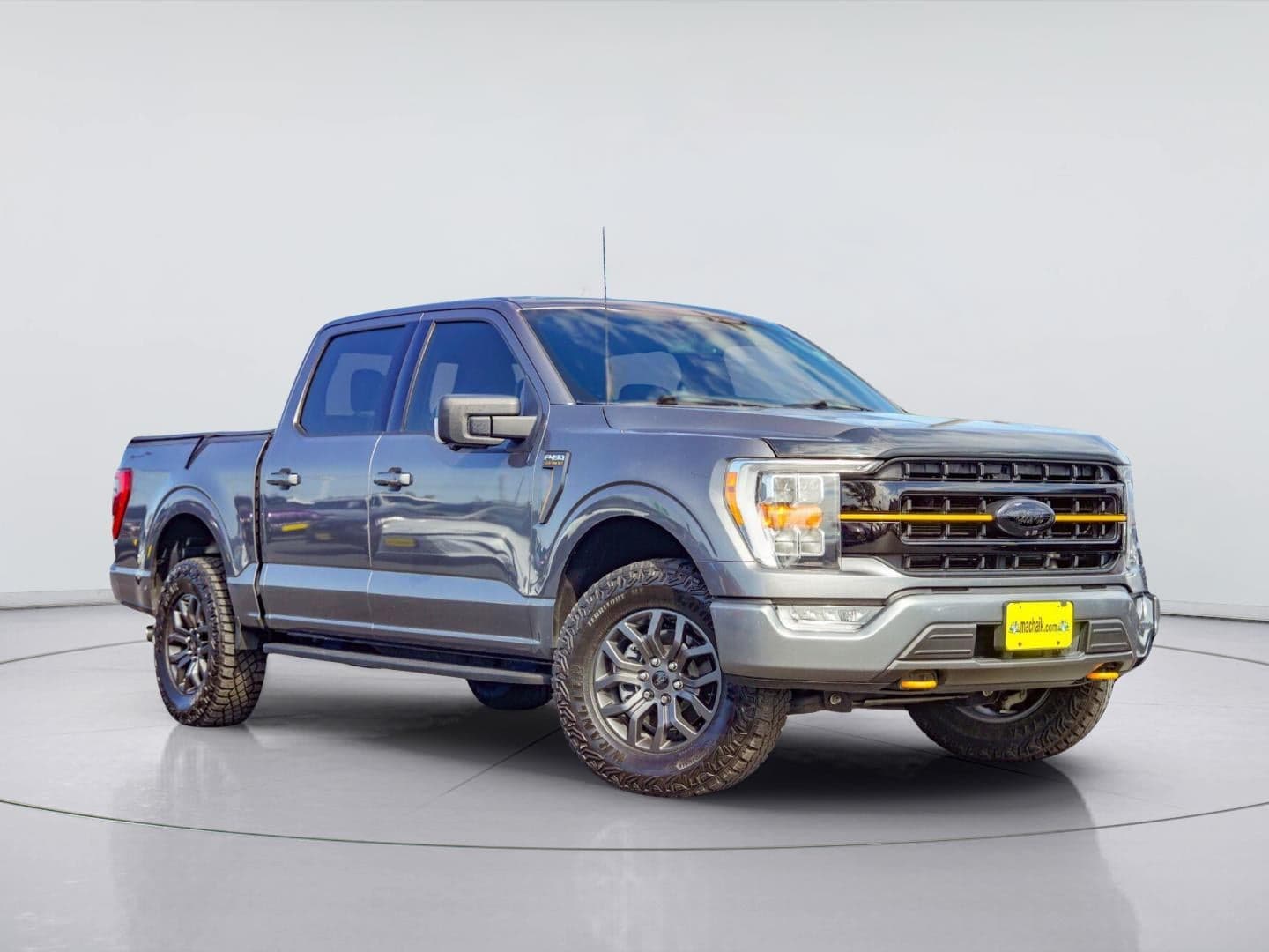 2022 Ford F-150 XLT — photo 1 of 5