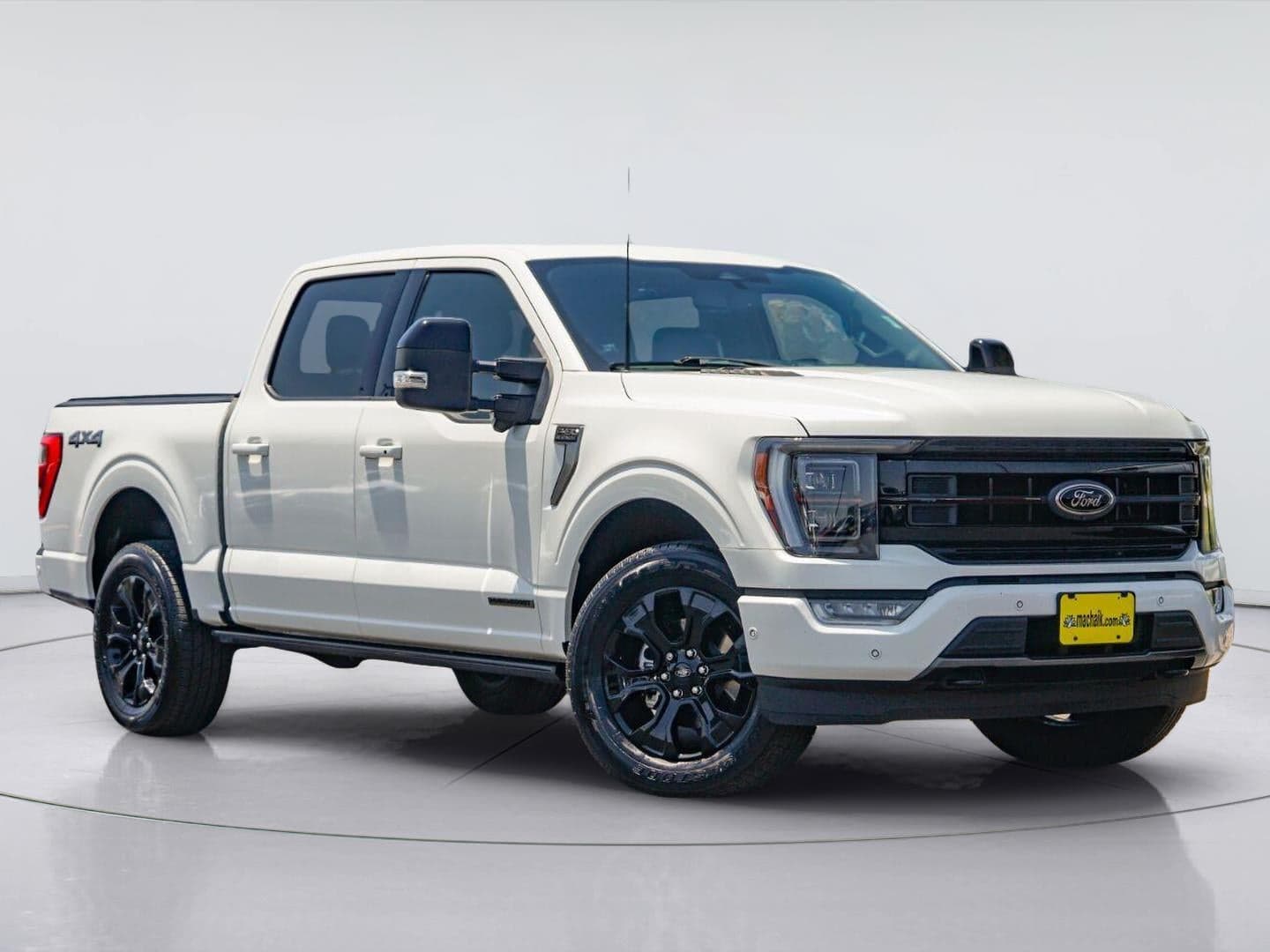 2023 Ford F-150 Platinum — photo 1 of 32