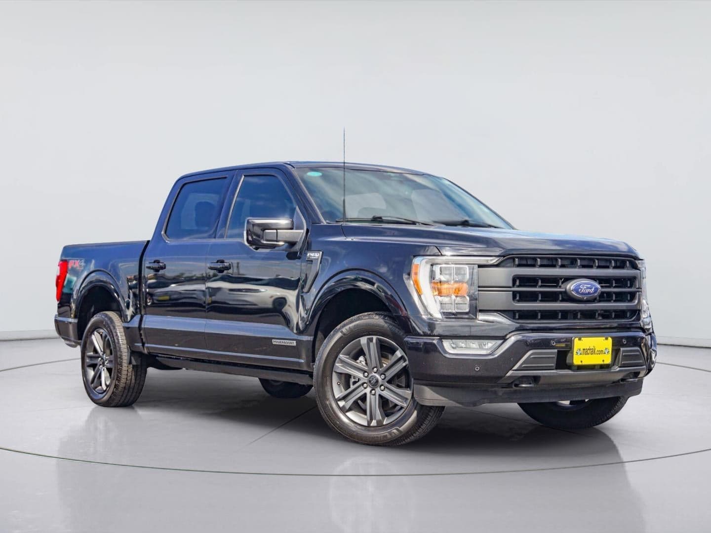 2023 Ford F-150 LARIAT — photo 1 of 31