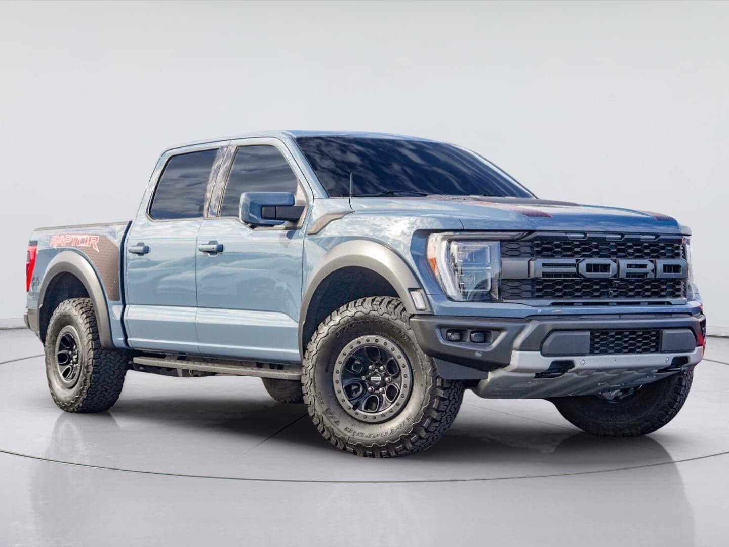 2023 Ford F-150 Raptor — photo 1 of 4