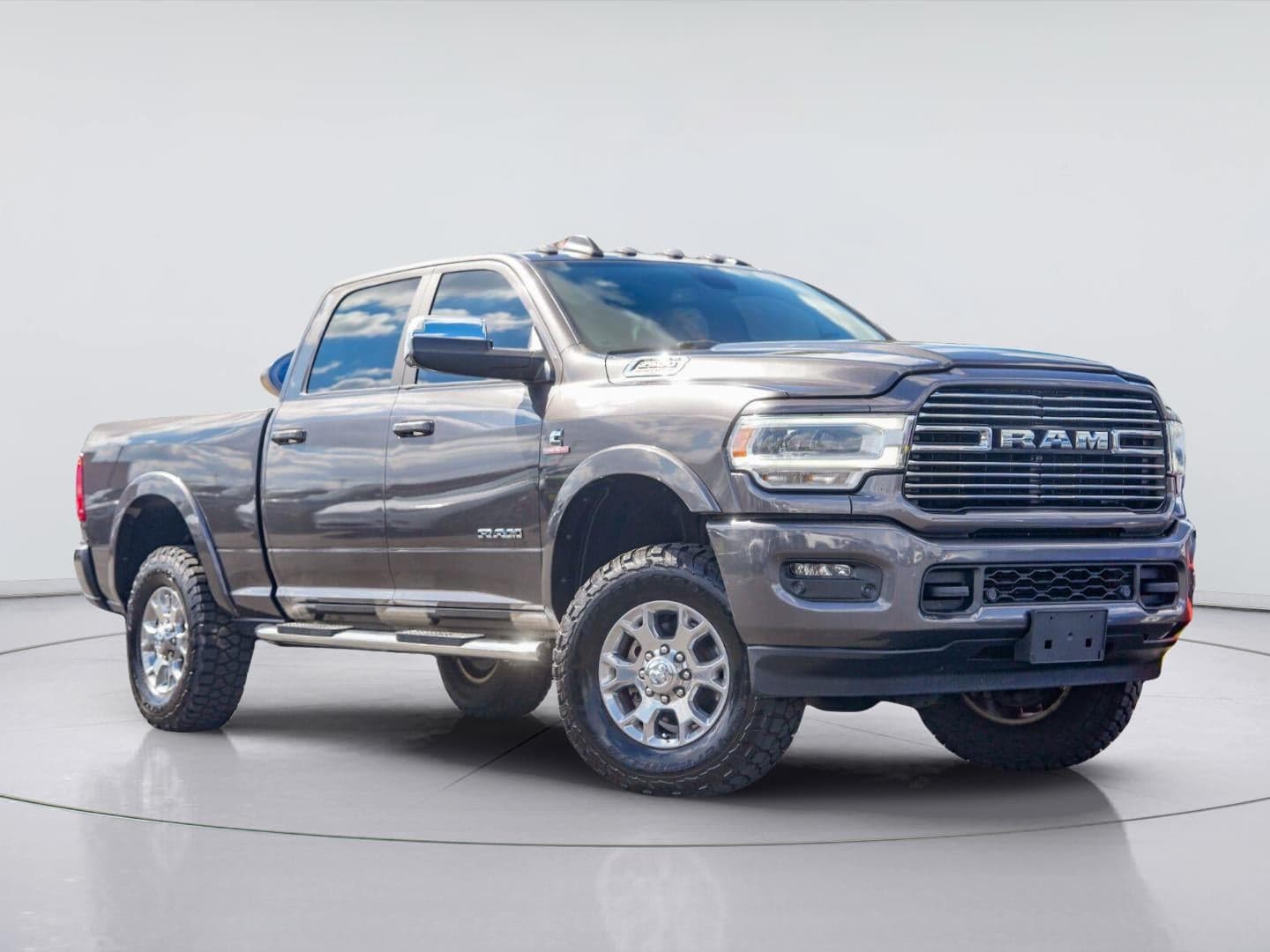 2022 RAM 2500 Laramie — photo 1 of 5