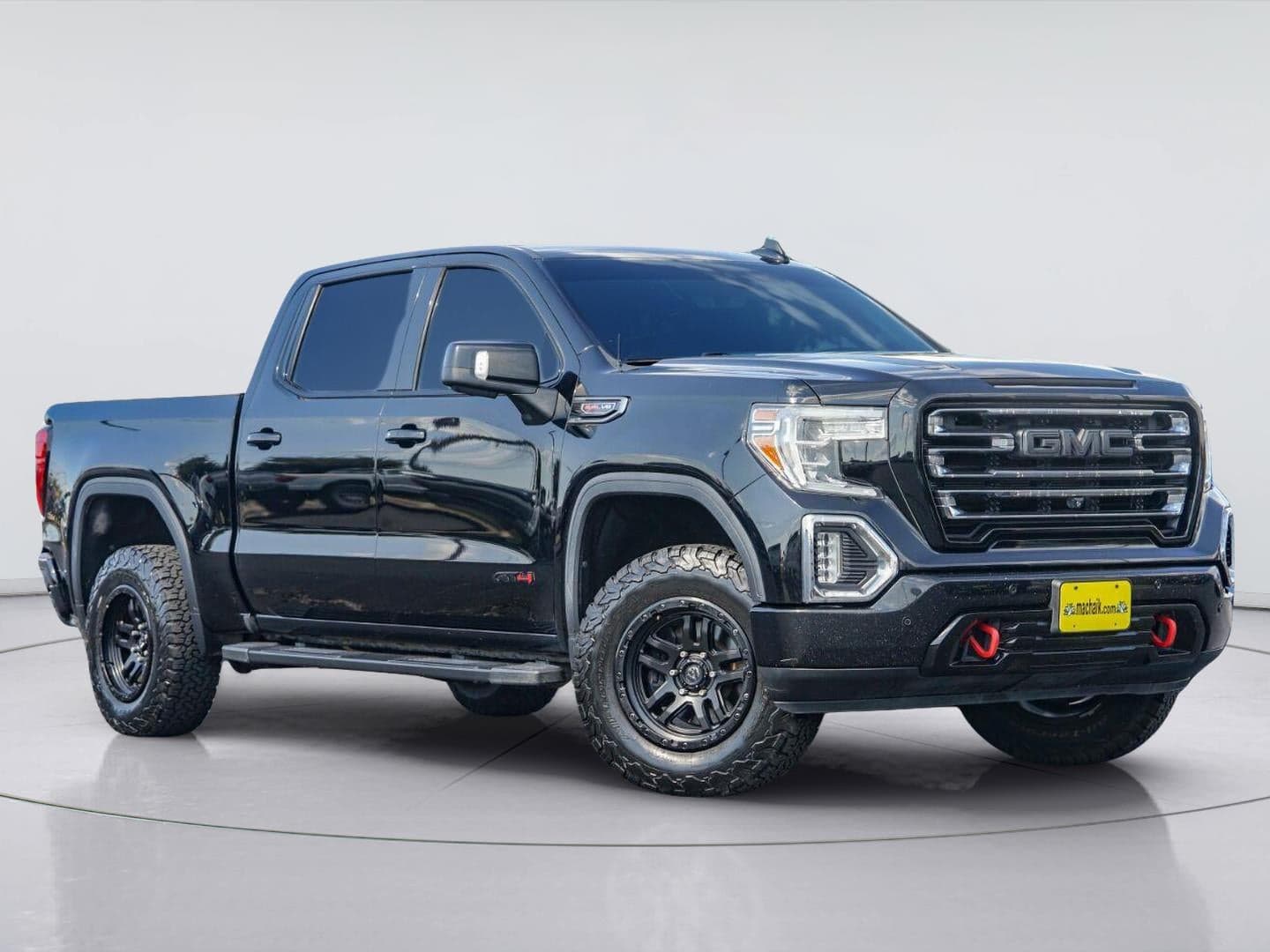 2020 GMC Sierra 1500 AT4 — photo 1 of 32