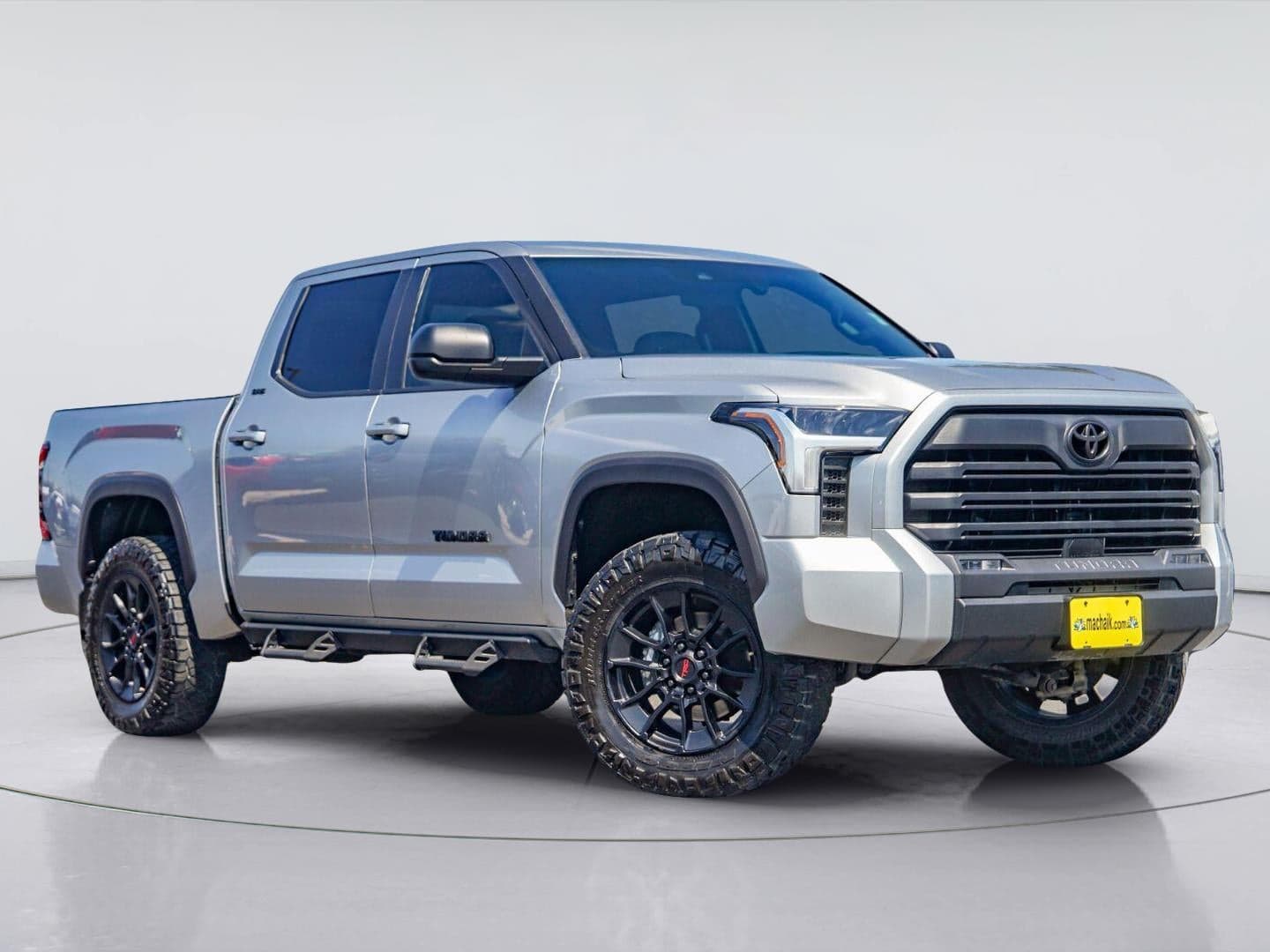 2025 Toyota Tundra 4WD SR5 — photo 1 of 31