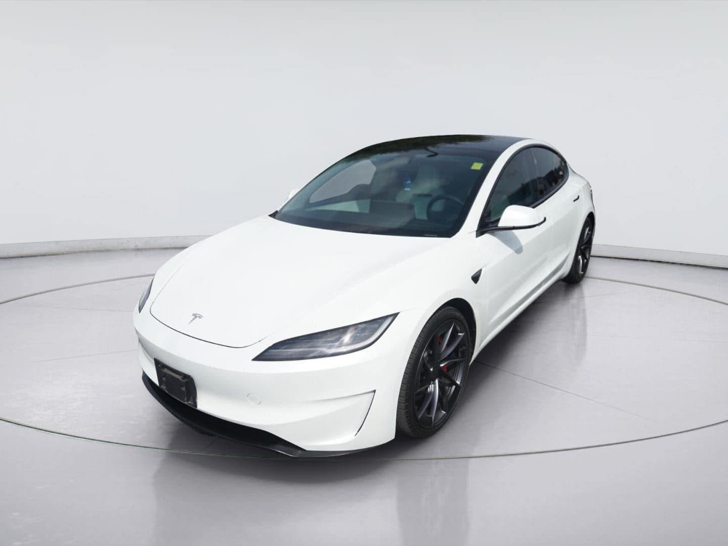 2025 Tesla Model 3 Performance — photo 1 of 5