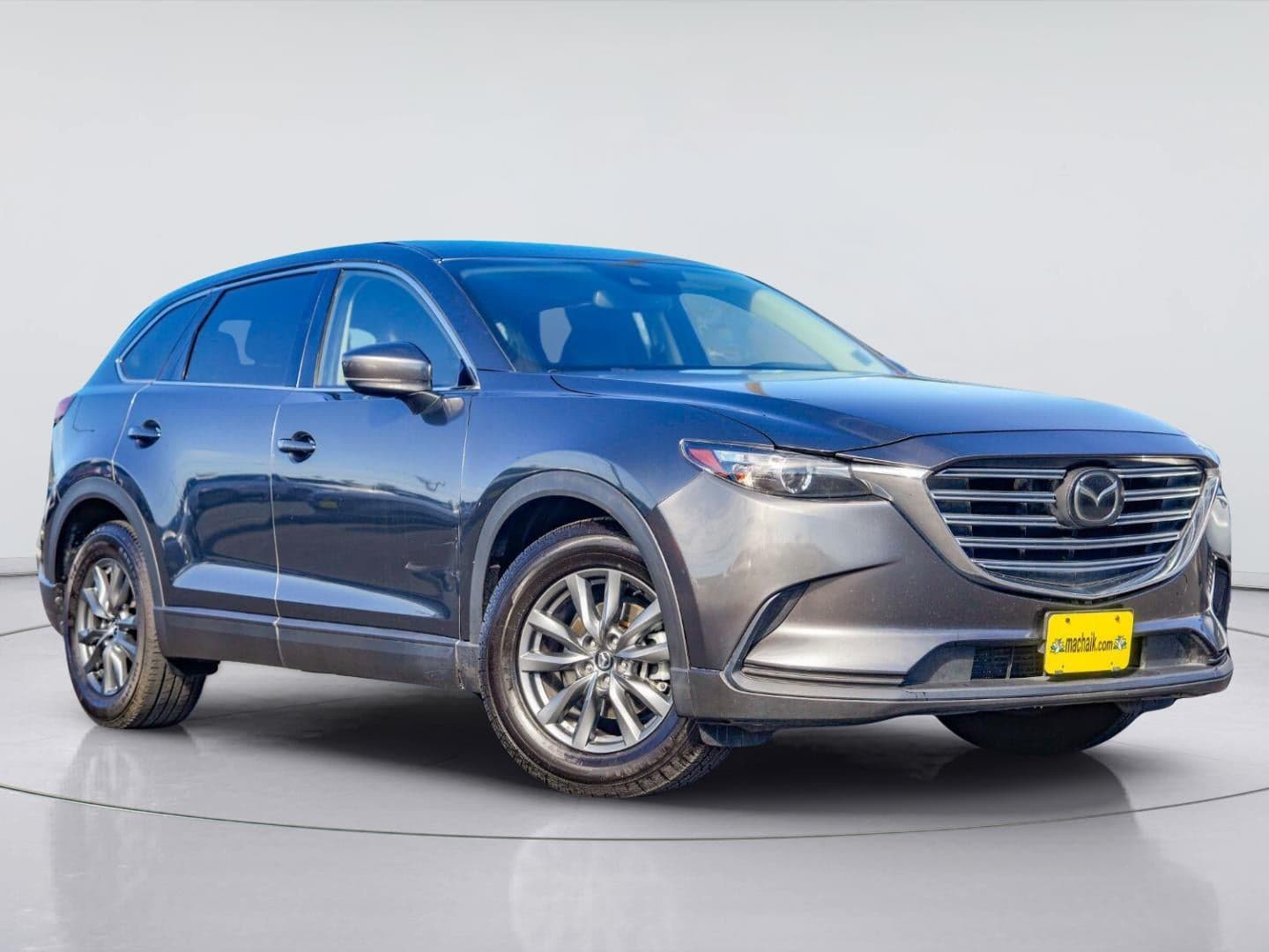 2022 Mazda CX-9 Touring — photo 1 of 5