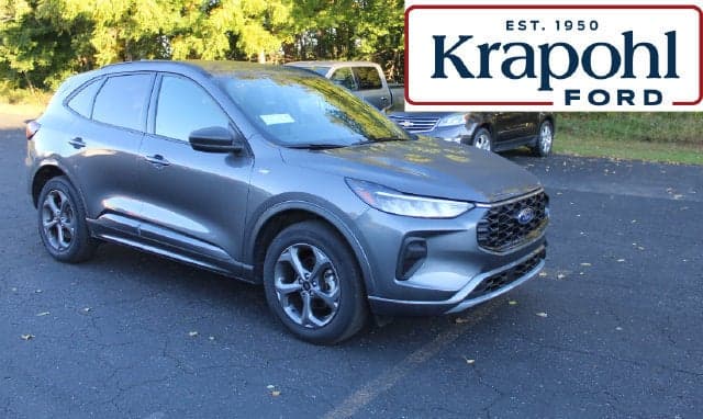 2024 Ford Escape ST-Line — photo 1 of 5