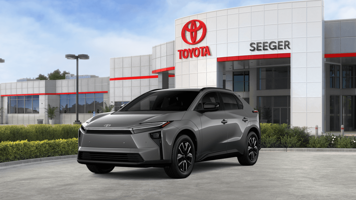 2026 Toyota bZ XLE — photo 1 of 5