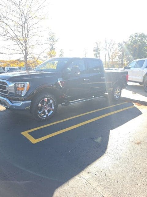 2022 Ford F-150 XLT — photo 1 of 5