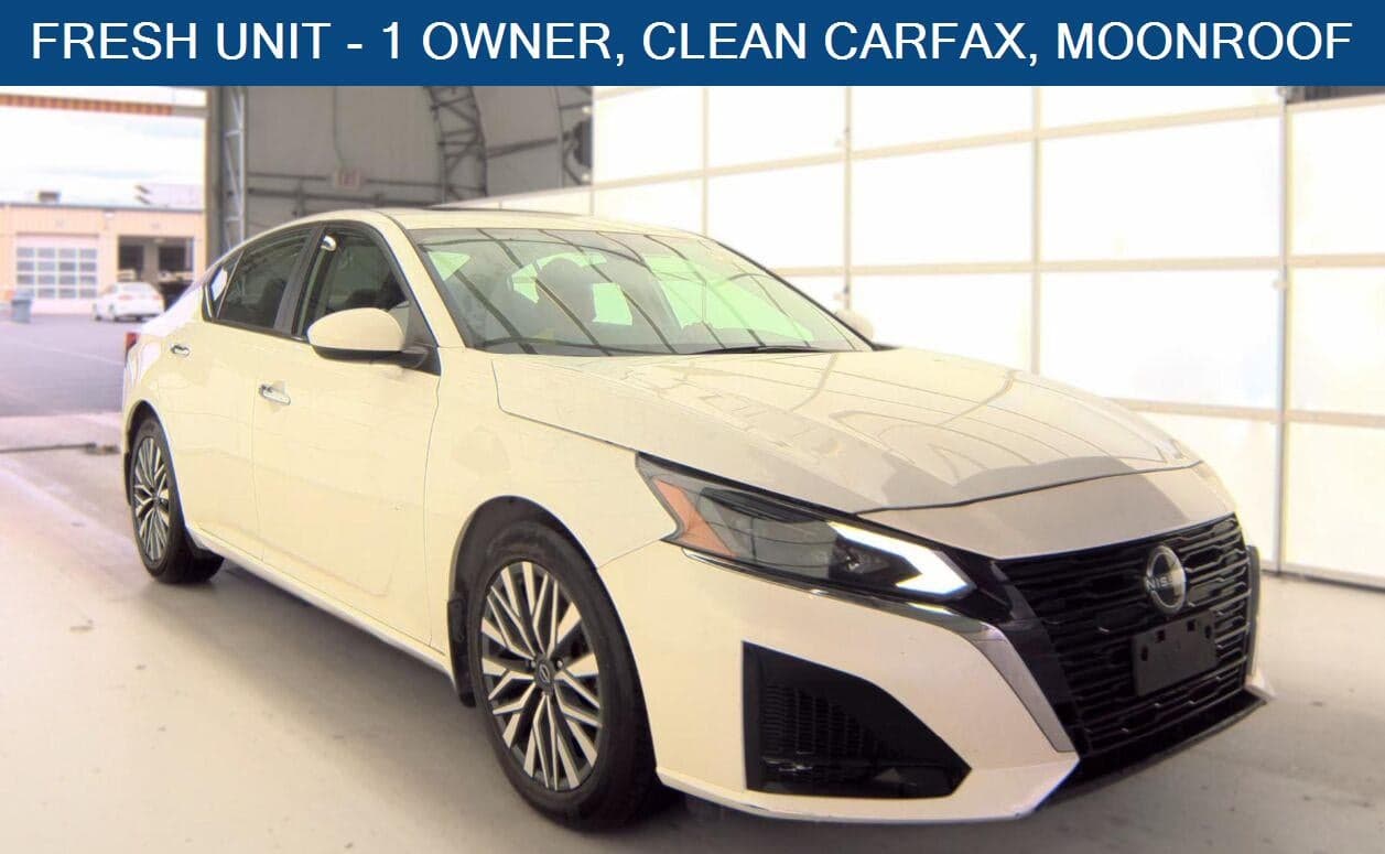 2024 Nissan Altima 2.5 SV — photo 1 of 5