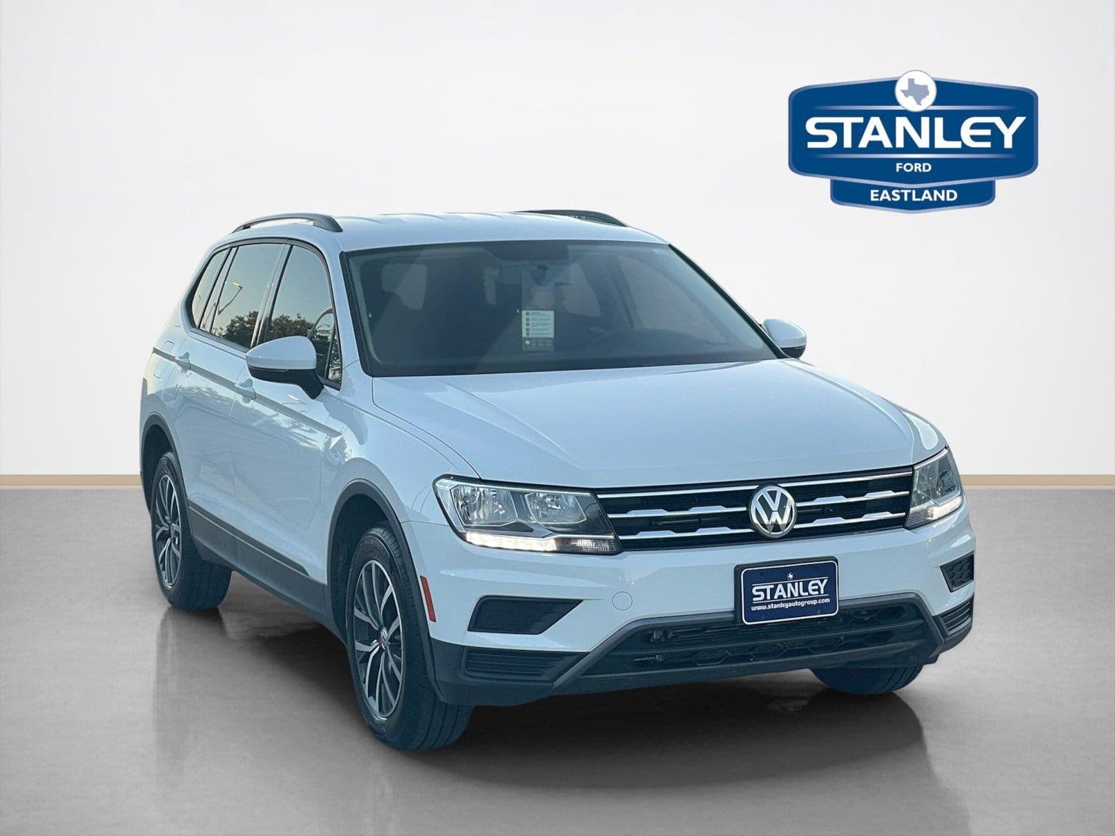 2021 Volkswagen Tiguan S — photo 1 of 34