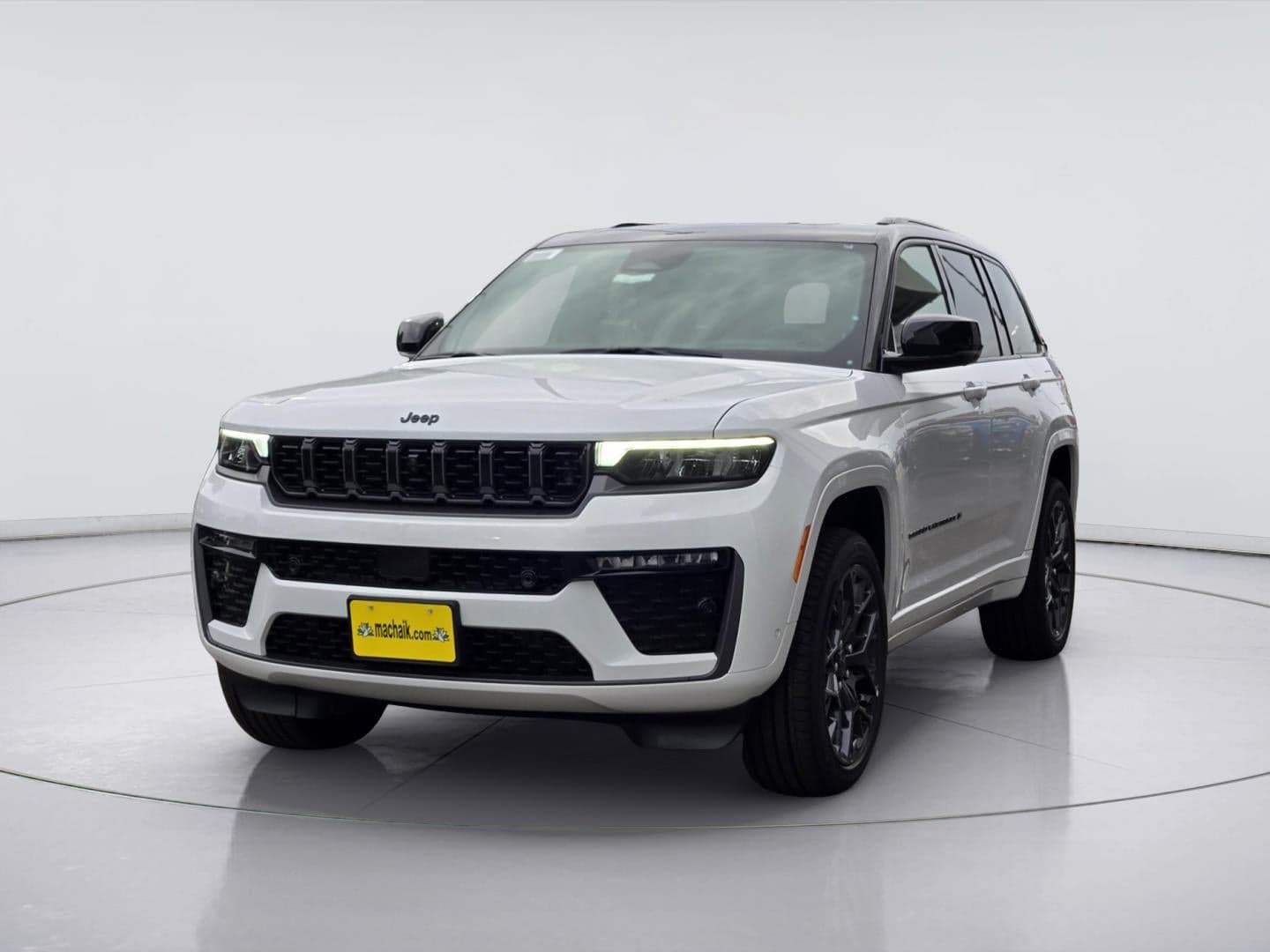 2026 Jeep Grand Cherokee Summit — photo 1 of 30