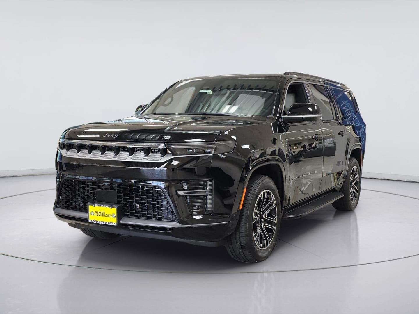 2026 Jeep Grand Wagoneer L Base — photo 1 of 28