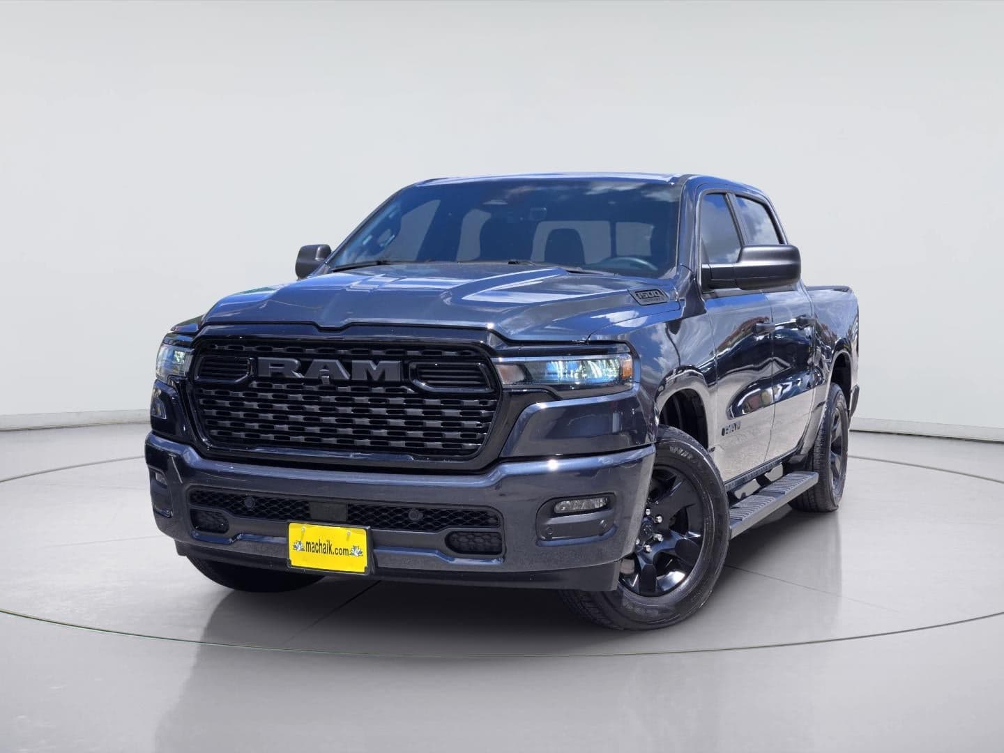 2025 RAM 1500 Tradesman — photo 1 of 46