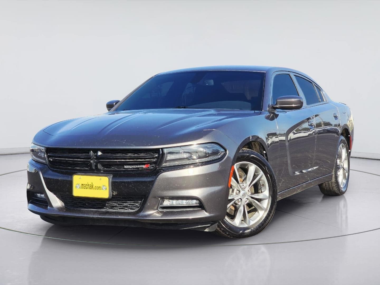 2020 Dodge Charger SXT — photo 1 of 50