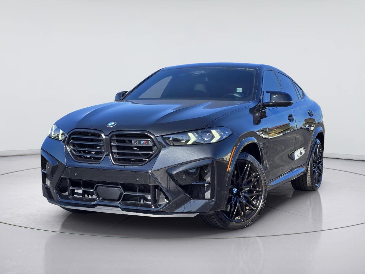 2025 BMW X6 M Base — photo 1 of 50
