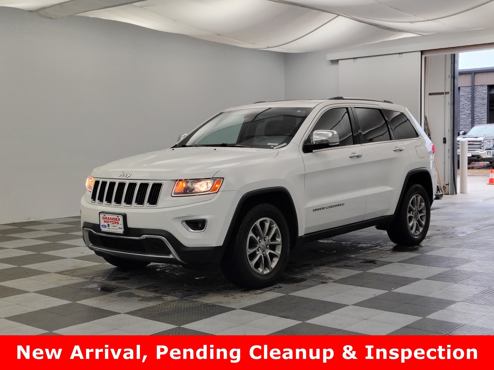 2014 Jeep Grand Cherokee Limited — photo 1 of 18
