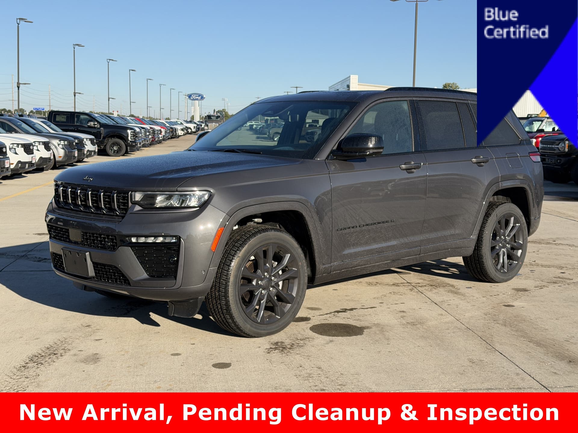 2026 Jeep Grand Cherokee Limited — photo 1 of 19